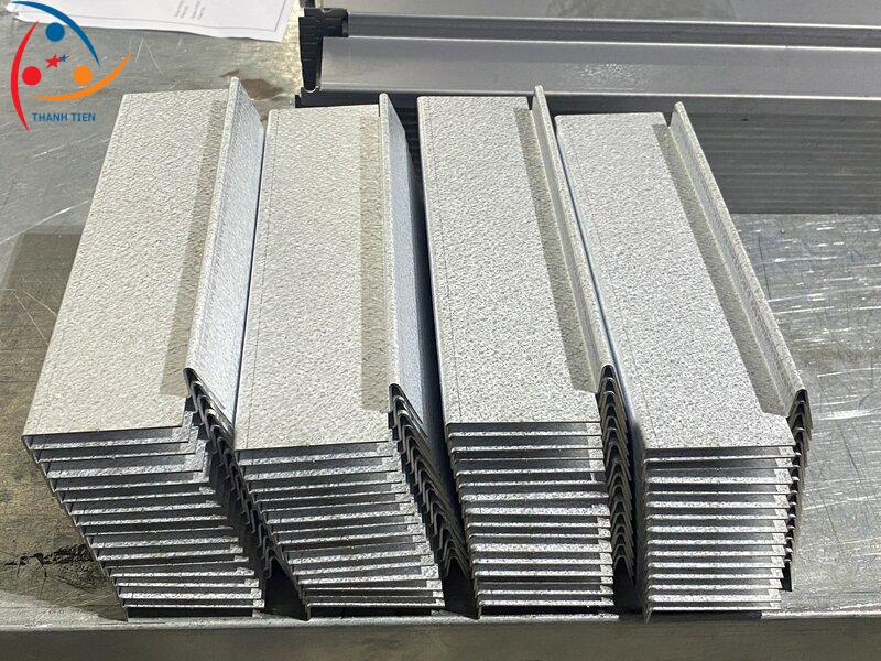 Gia công cắt laser tại Thành Tiến.