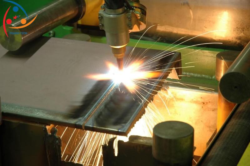 Máy cắt laser CNC - Hình 1