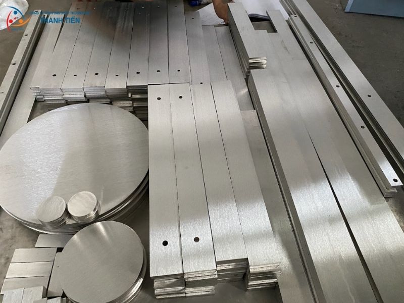 Xước máy inox 304 dày 10mm