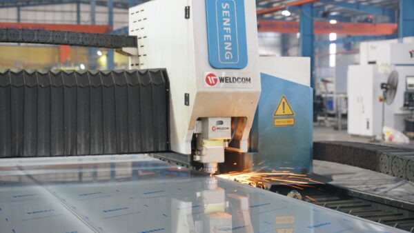 Máy cắt laser CNC tại Thành Tiến