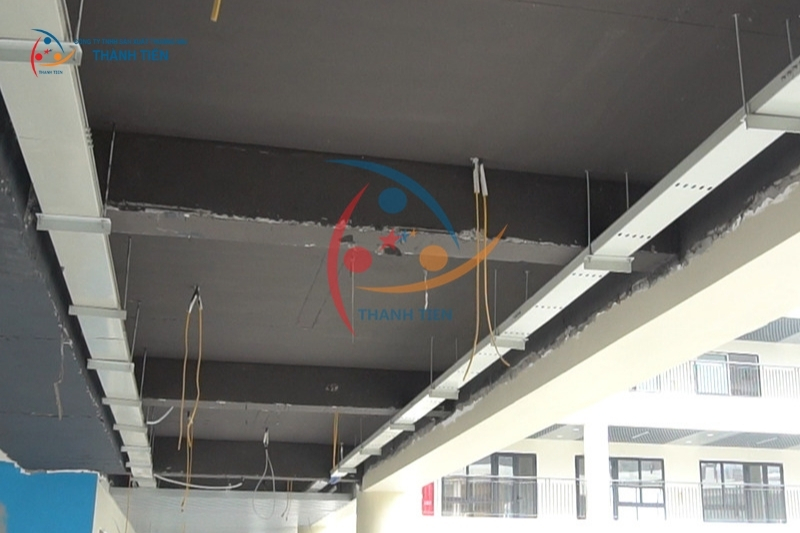 Máng cáp điện Thành Tiến thực tế