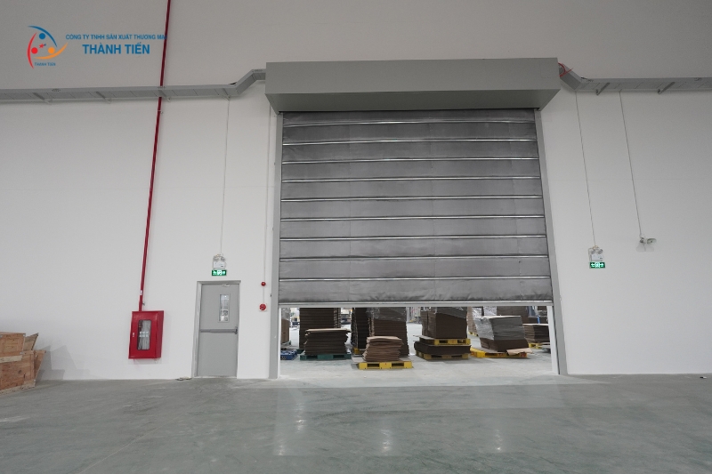 Rèm ngăn cháy Thành Tiến