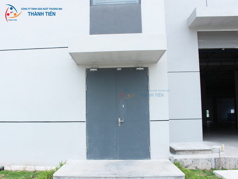Cửa thép chống cháy 2 cánh