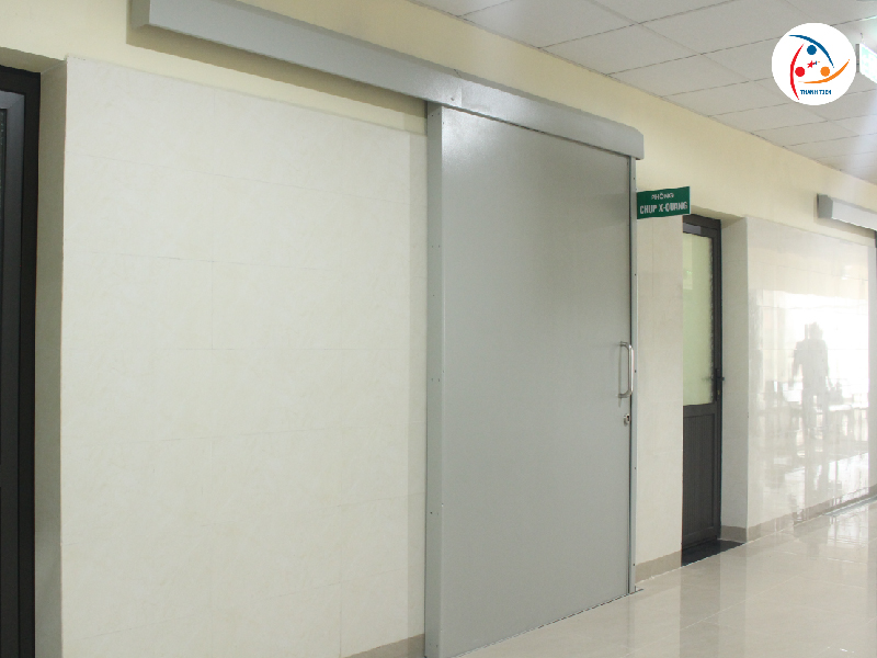 Cửa chì ngăn chặn tia X và các bức xạ nguy hại ảnh hưởng đến sức khỏe con người