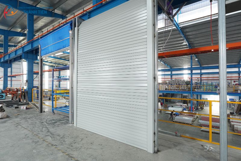  Cửa cuốn chống cháy được tích hợp liên động trực tiếp với hệ thống PCCC