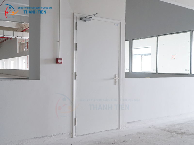 Cửa thép chống cháy sơn tĩnh điện