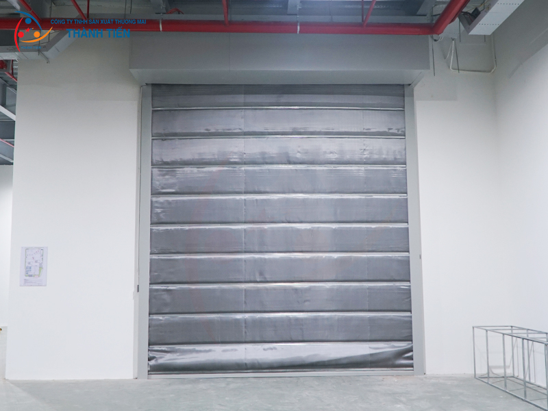 màn cuốn chống cháy