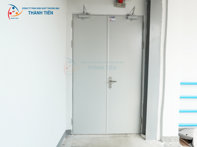 Cửa chống cháy đạt chuẩn