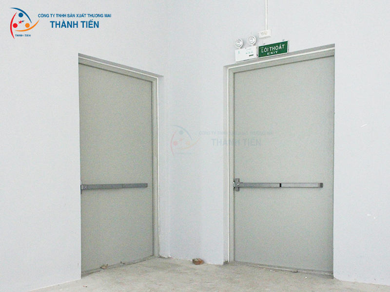 Cửa thép chống cháy Thành Tiến