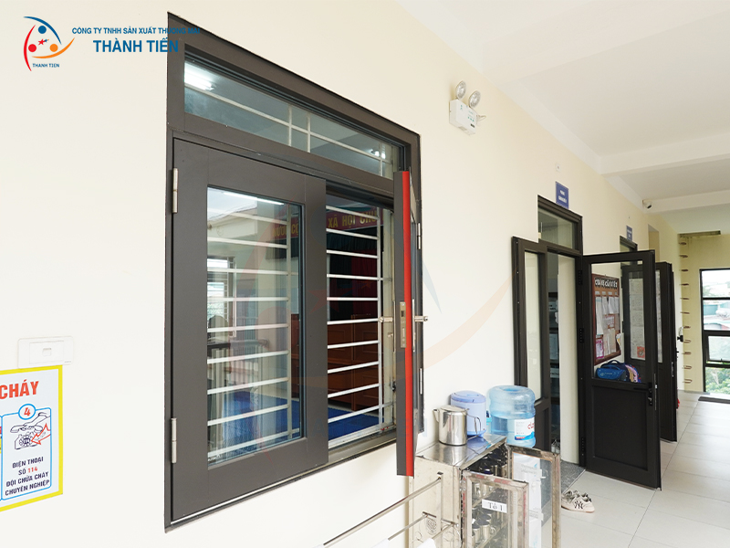 Cửa sổ kính chống cháy