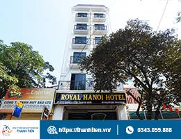 Hệ thống cửa thép vân gỗ sang trọng – cửa thép chống cháy an toàn tại công trình Royal Hotel, Hà Nội
