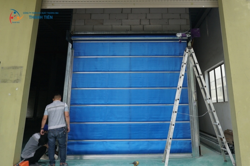 Lắp đặt rèm ngăn cháy