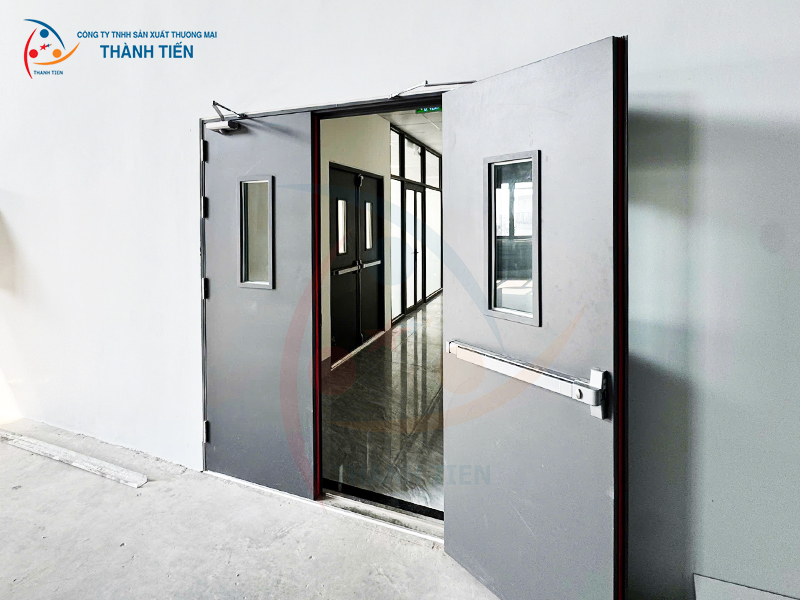 Vì sao cửa chống cháy không chịu được nổ?