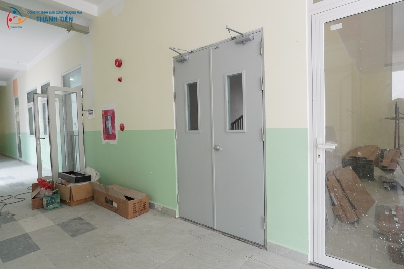 Lắp đặt cửa chống cháy Thành Tiến