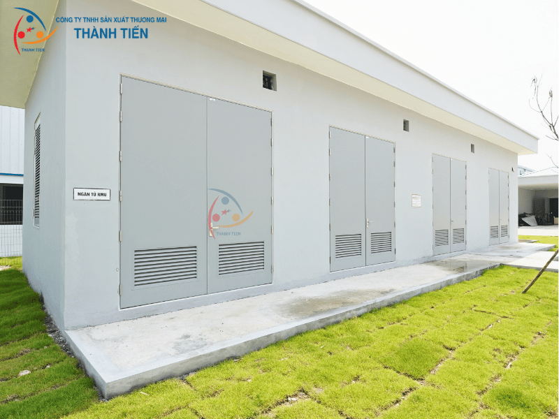 sai lầm khi lưps đựt cửa thép công nghiệp